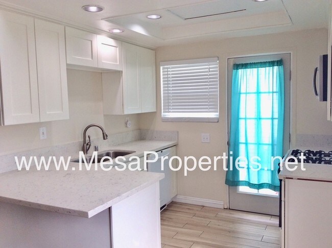 Foto del edificio - 14605 Woodland Dr