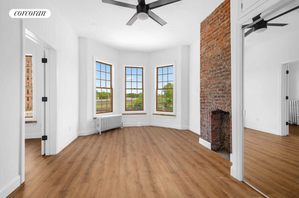 Building Photo - 9406 Fort Hamilton Pkwy