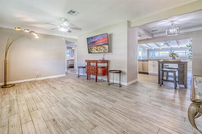 Building Photo - 9796 52nd Terrace N