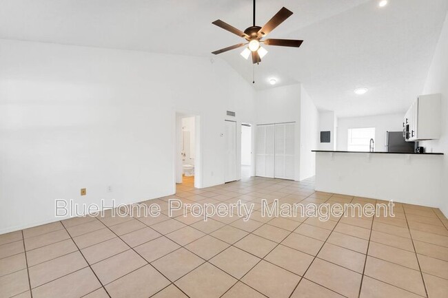 Foto del edificio - 3651 N Goldenrod Rd