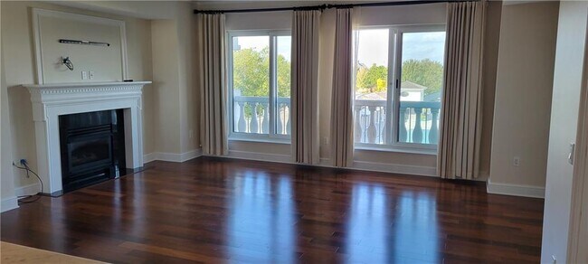 Foto del edificio - 1 Tower Dr