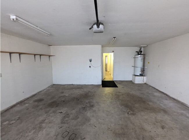 Building Photo - 4211 E Howard Ct