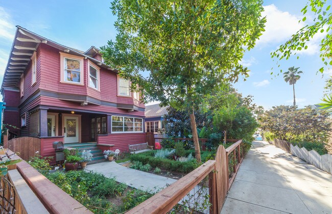 Foto del edificio - 34 Park Ct