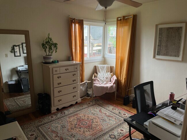 Dormitorio principal/Oficina - 413 Dearborn Ave