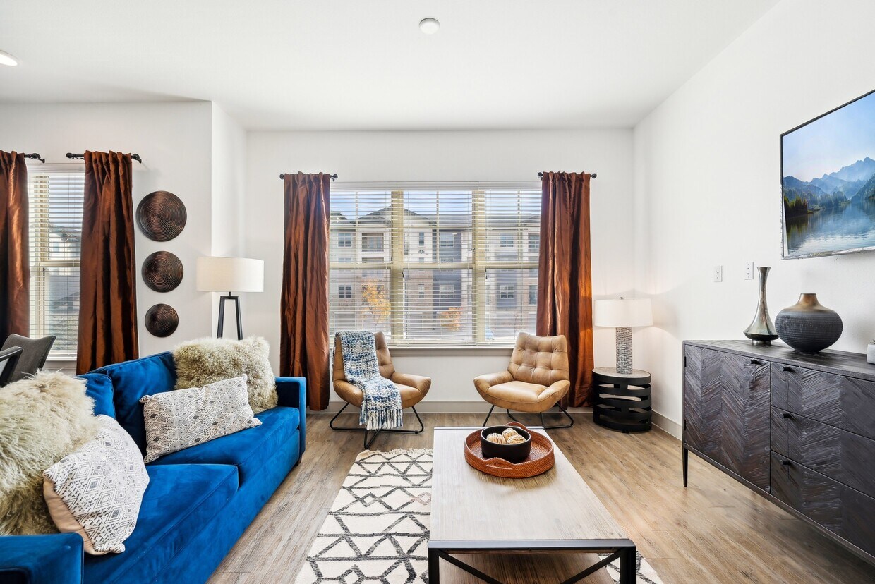 Foto principal - The Village at Rayzor Ranch