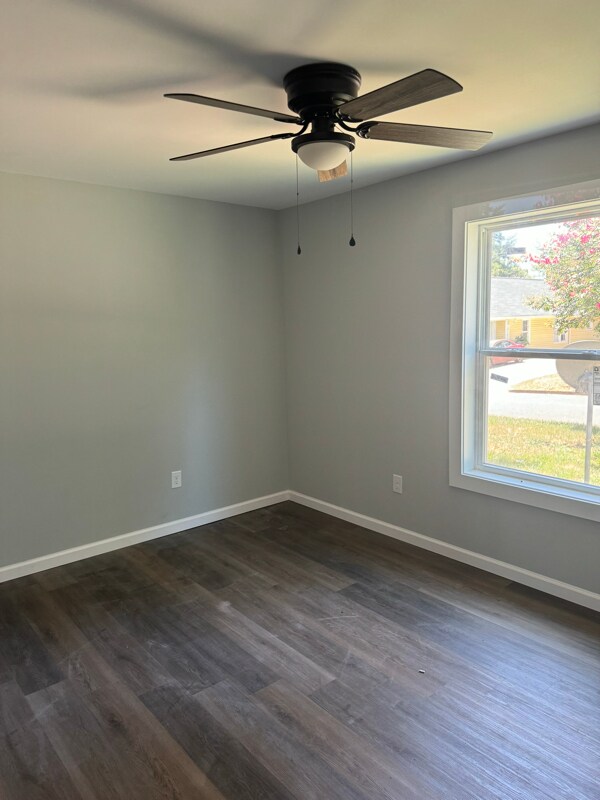 Foto del edificio - 161 Cannon Ave NW