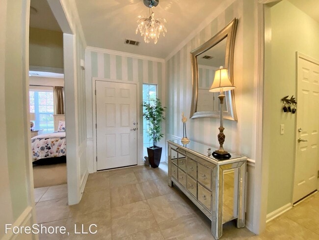 Building Photo - 3 br, 2 bath House - 17 Thomas Bee Drive