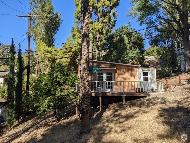Building Photo - 4807 Escobedo Dr