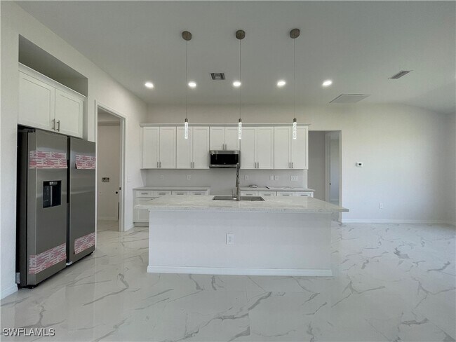 Building Photo - 2614 NW 20th Terrace