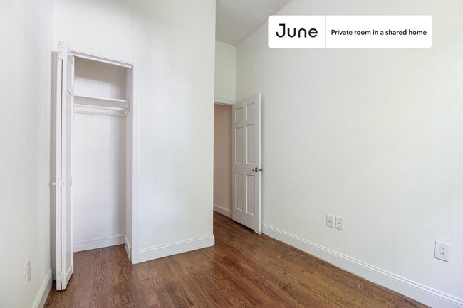 Foto del edificio - Room in Shared 4 bed/1 bath home