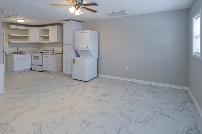 Primary Photo - 2515 Grimwood Rd