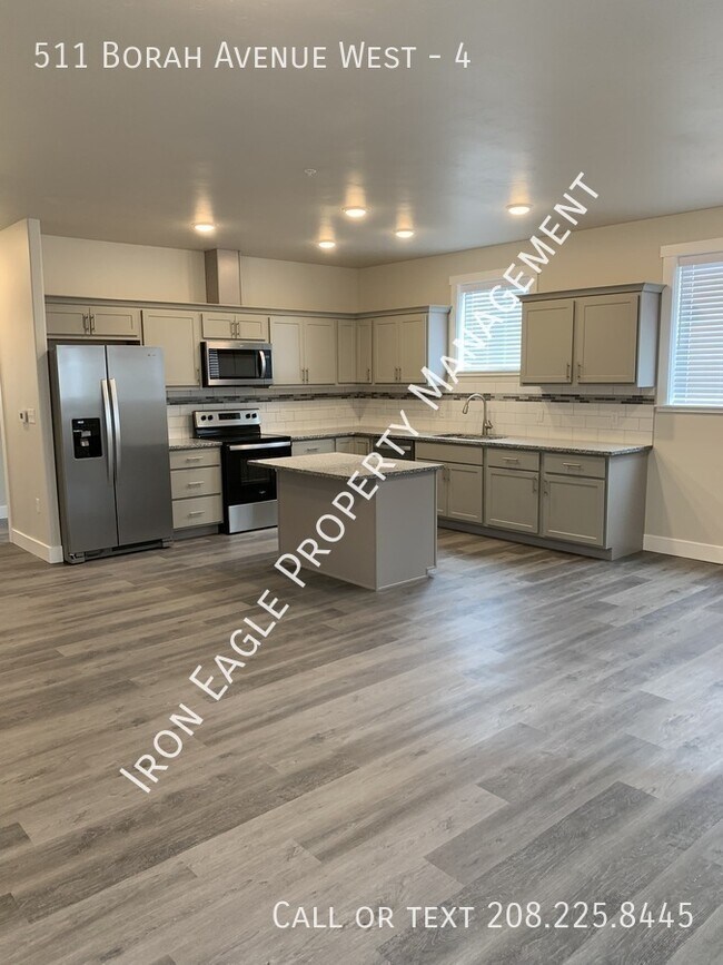 Foto del edificio - 511 Borah Ave W