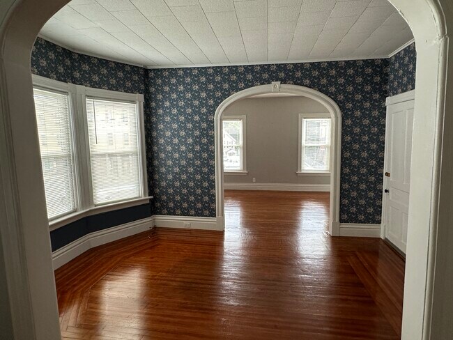 2nd Living Room - 468 Pawling Ave