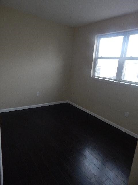 Building Photo - 1241 S 13th St