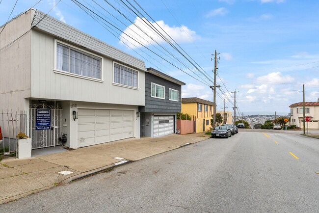 Building Photo - 1712 Felton St