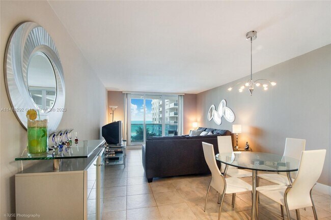 Foto del edificio - 2301 Collins Ave