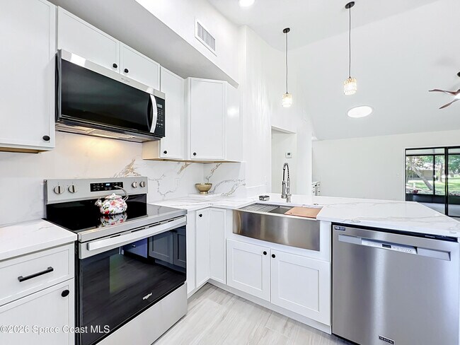 Foto del edificio - 1353 Nelson Ct