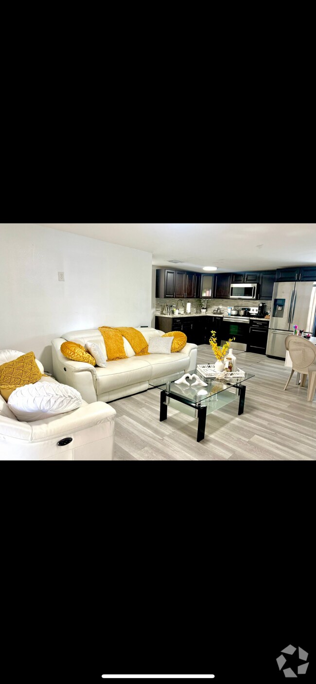 Las Mansiones At BelAir Apartments under 1,500 Hialeah Gardens, FL 3 Rentals