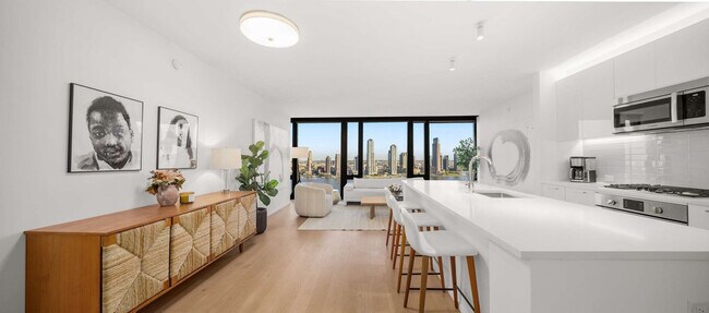 Foto del edificio - 685 1st Ave