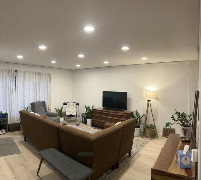 Foto del edificio - 2717 NE Weidler St