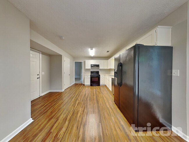 Foto del edificio - 2251 Bankston Cir