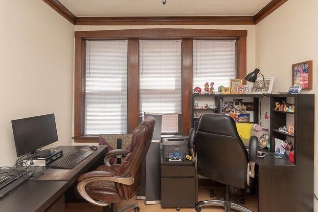 Foto del edificio - 3615 N Paulina St