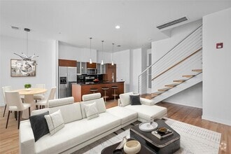 Building Photo - 5712 Winsome Ln