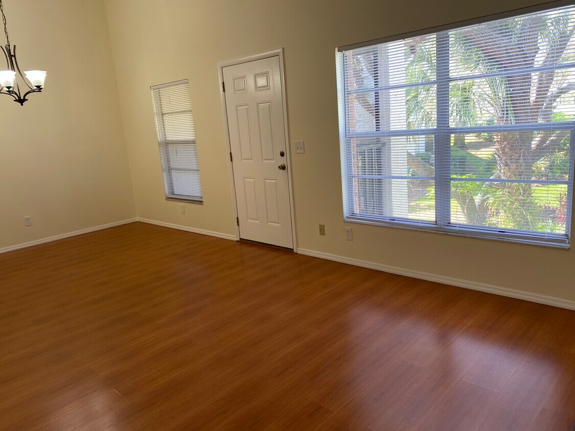 3455 Countryside Blvd Unit 18, Clearwater, FL 33761 Condo for Rent in