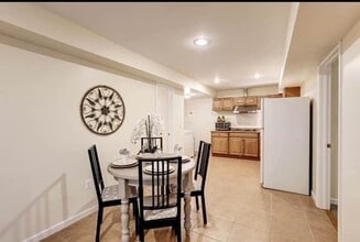Building Photo - 25945 Donovan Dr