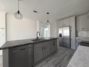 Building Photo - 1013 Morgan Jones Dr