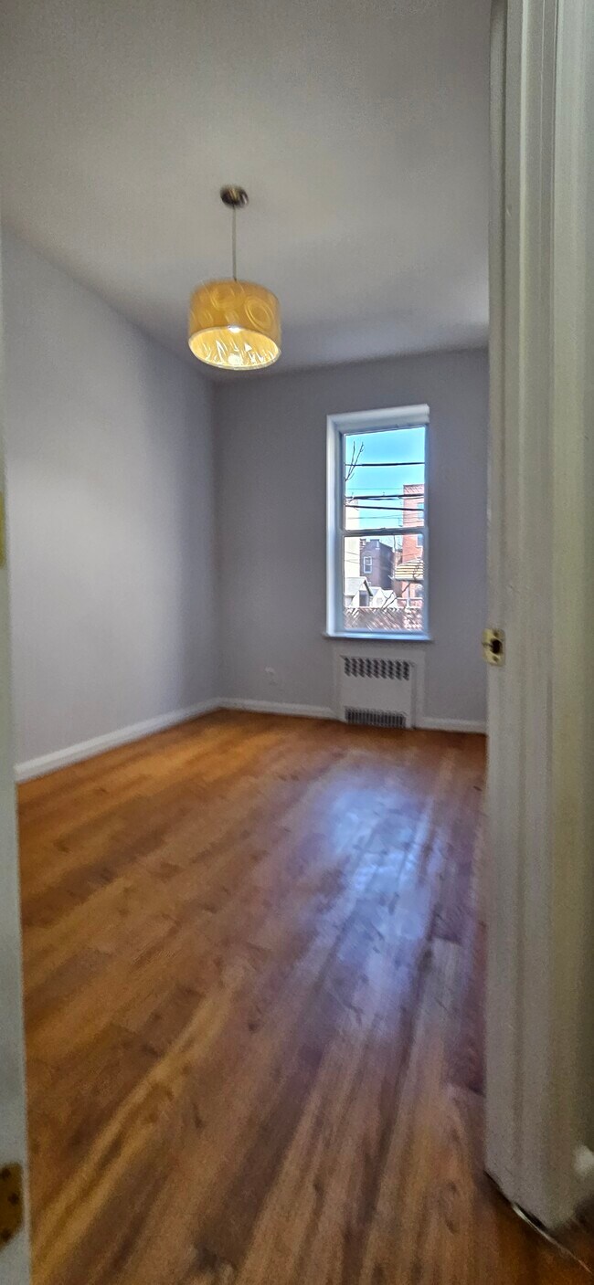 Foto del edificio - 302 Sumpter St