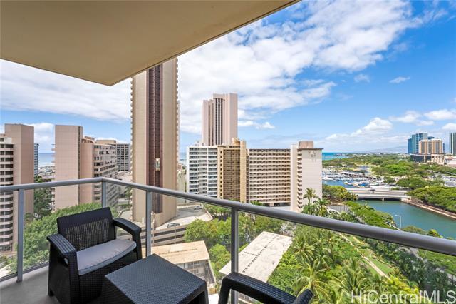 Building Photo - 1551 Ala Wai Blvd