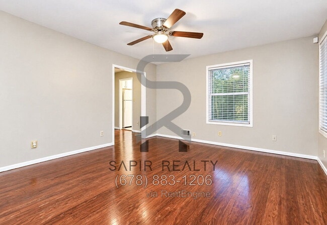 Photo - 2030 Austin Drive House