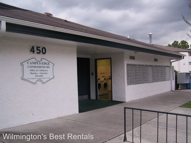 Building Photo - 456 Racine Dr