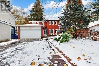 Building Photo - 327A Beechgrove Dr