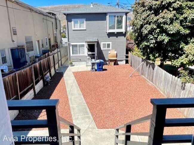 Building Photo - 3 br, 1 bath House - 238 California Ave