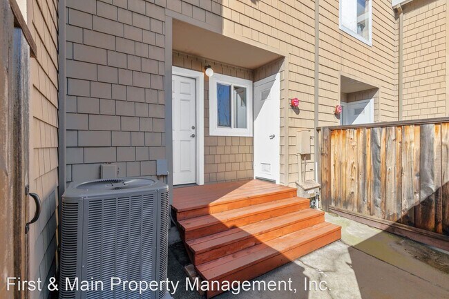 Building Photo - 2 br, 2 bath House - 2869 La Homa Court