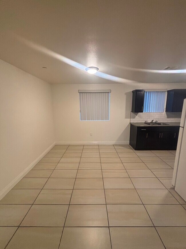 Foto del edificio - 424 E 101st St