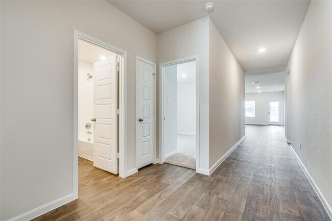 Foto del edificio - 415 Abbey Ln