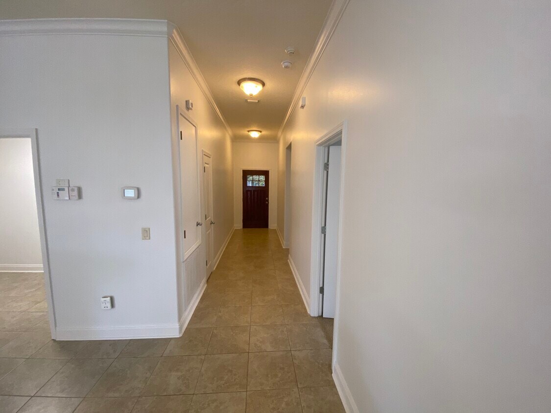 Foto principal - 2578 Hartman Ct