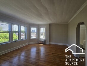 Building Photo - 5618 N Kimball Ave