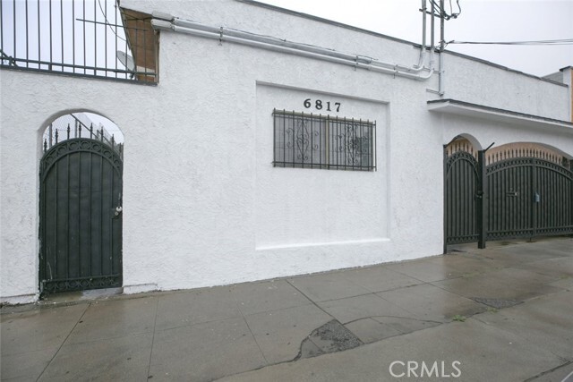 Foto del edificio - 6817 Foothill Blvd