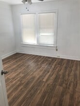 Building Photo - 2909 Sam Houston Ave