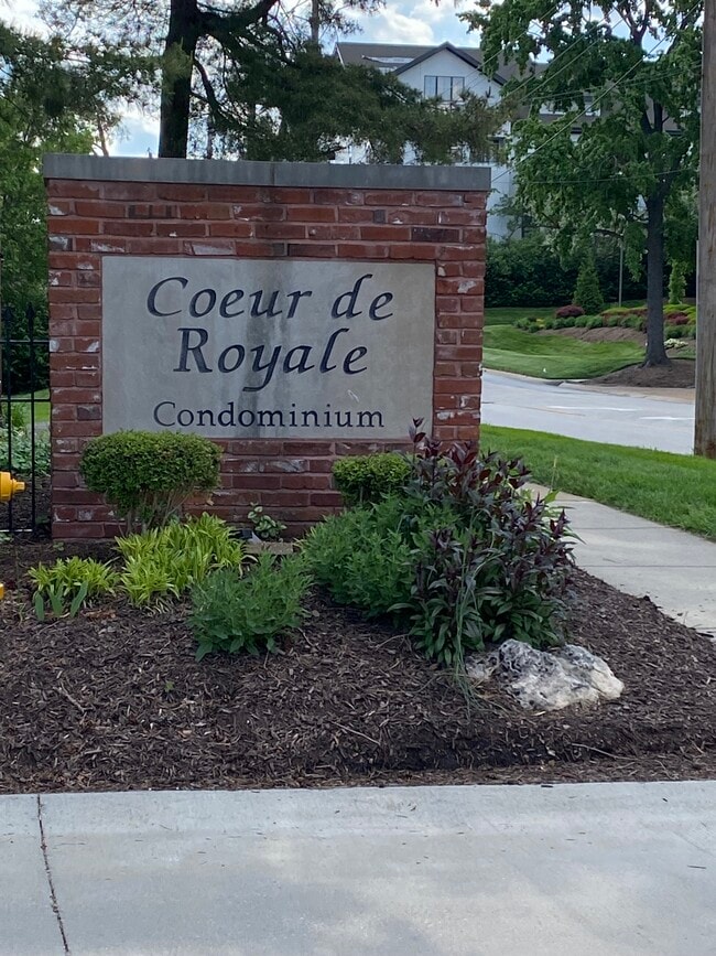 Coeur De Royale Condominium - 572 Coeur de Royale Dr