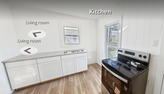 Foto del edificio - 322.5 N Lakeview Dr