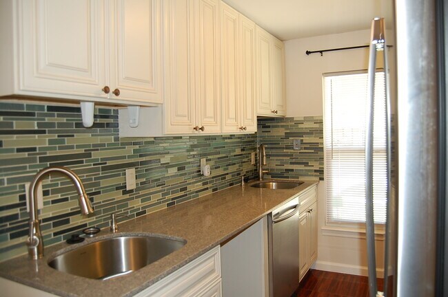 Foto del edificio - 10515 Anchorage Cove Ln