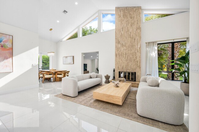 Foto del edificio - 3138 Lakeview Dr