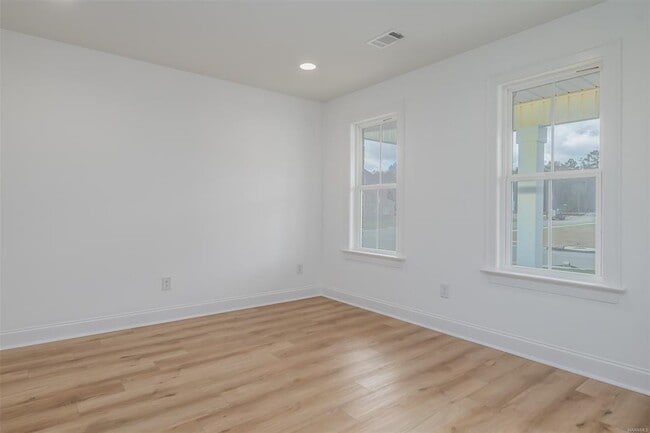 Building Photo - 9300 Charley Ln