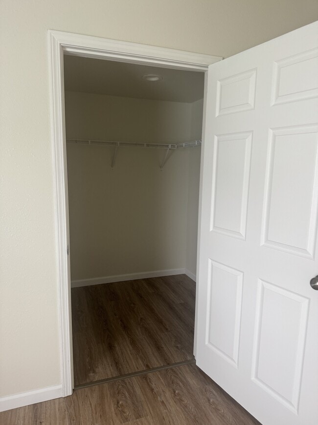 Foto del edificio - 402 N Pine St