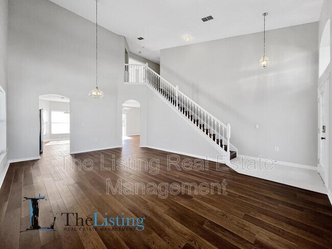 Building Photo - 1709 Harris Hawk Rd
